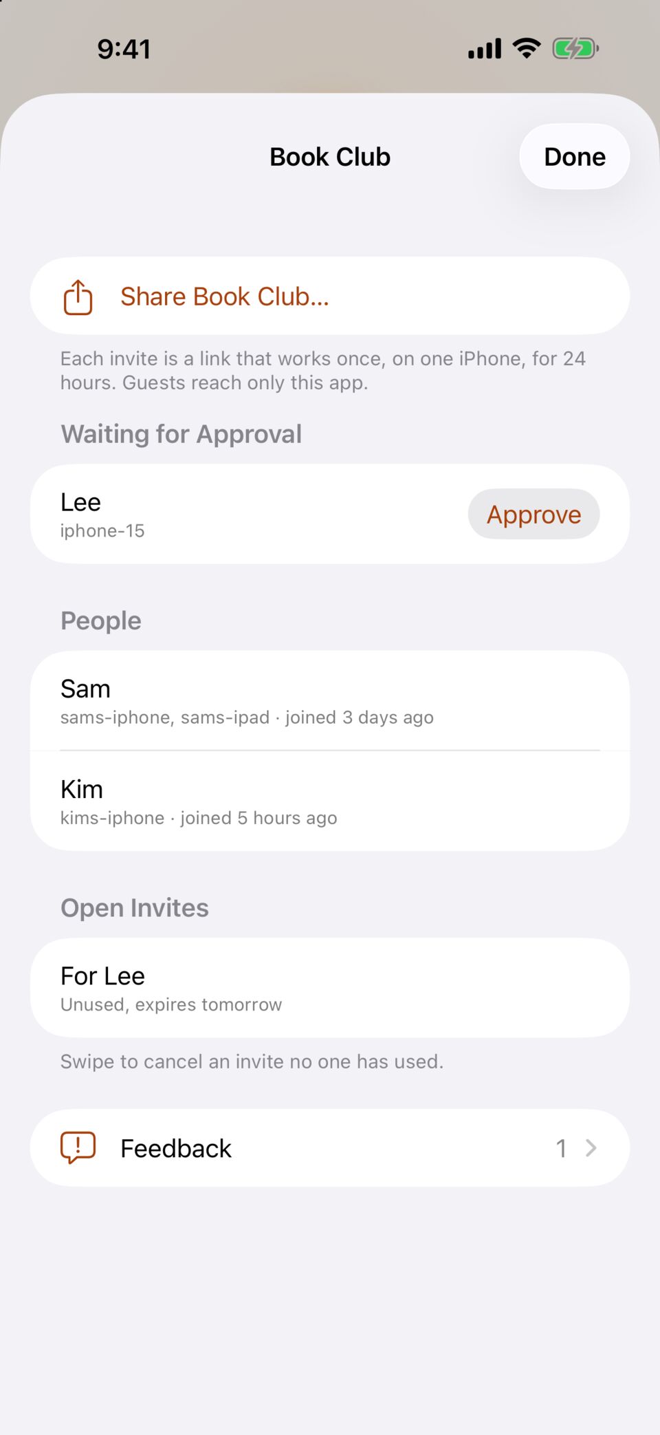 Sharing Book Club in Ovenlight: a Share button, one person waiting for approval, two people who have joined, and an open invite that expires tomorrow.